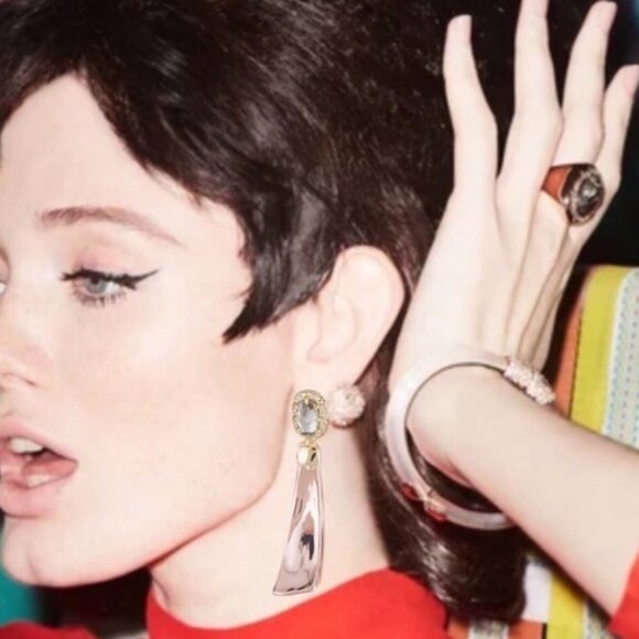 NWOT. ALEXIS BITTAR • Crystal Scoop Drop Earrings - Picture 5 of 6